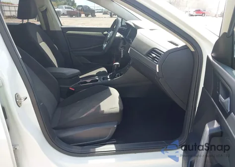 2021 Volkswagen Jetta 1.4T R-Line/1.4T S/1.4T Se из США, поврежденный, VIN 3VWC57BU5MM045605